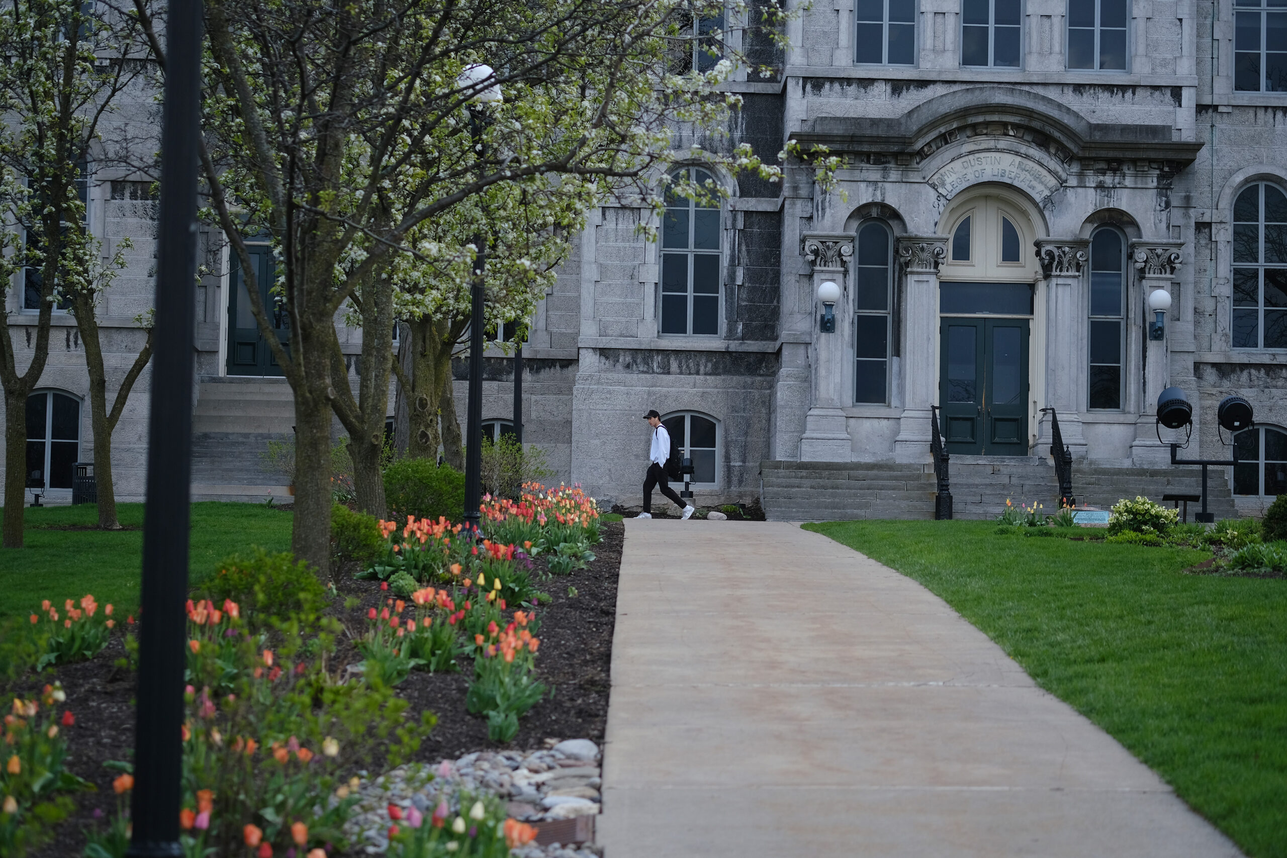 SU announces 2023 Fulbright Scholars - Vimarsana News