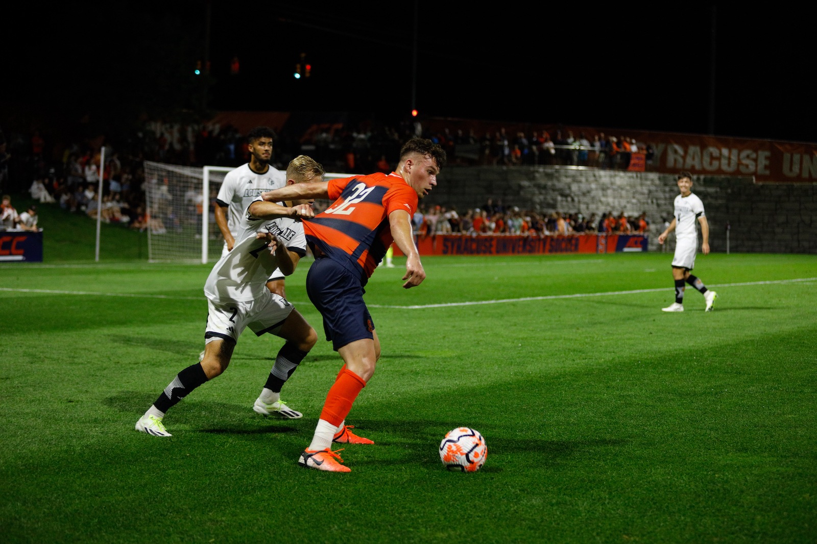 No. 4 Syracuse held to 2-2 draw after conceding late equalizer from No. 7 Louisville - Vimarsana News