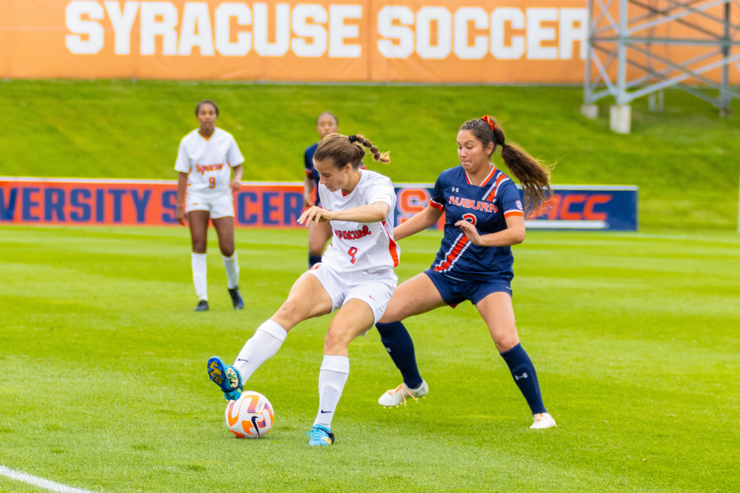 Zoe Van de Cloot provides an immediate presence for Syracuse's backline - Vimarsana News
