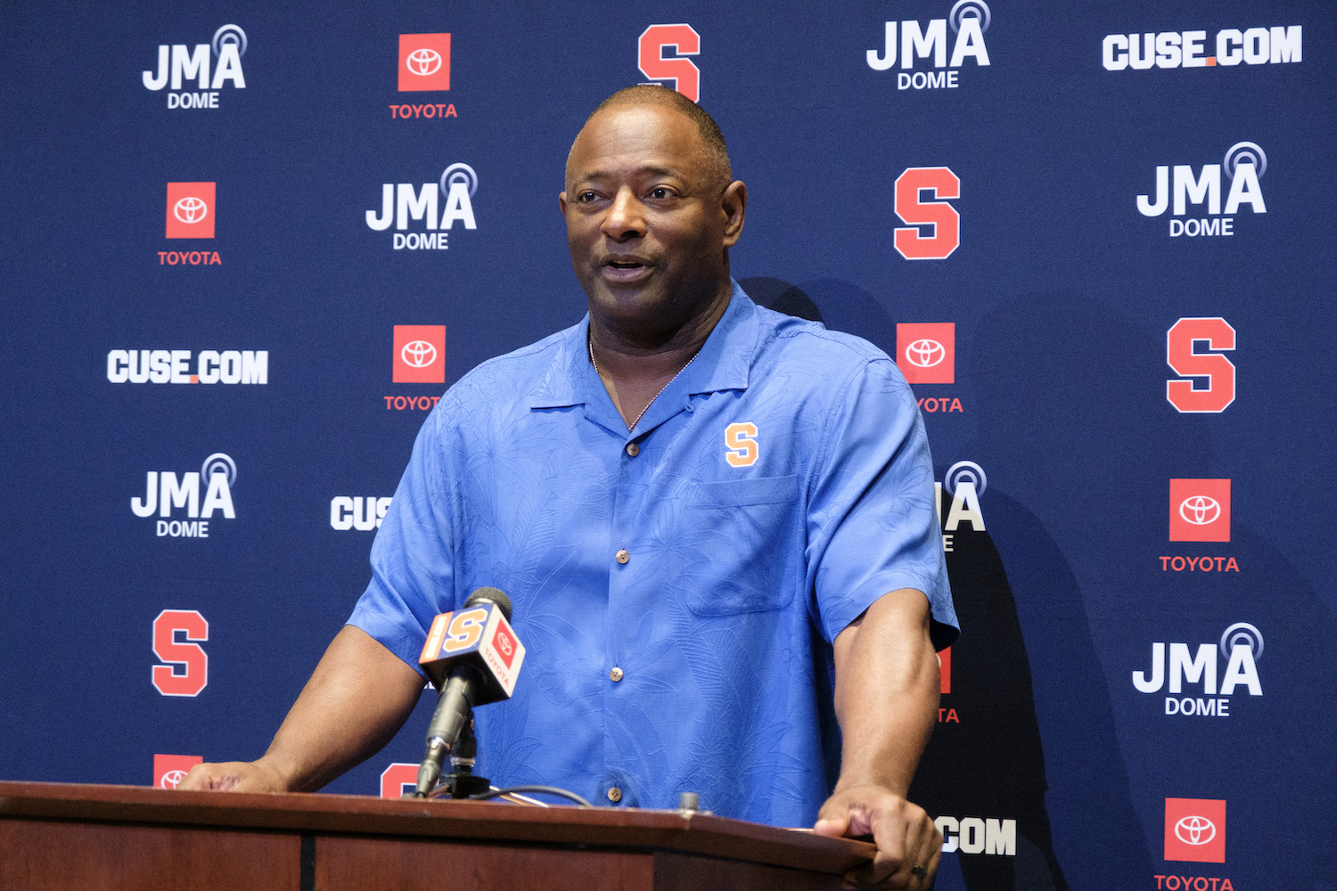 Dino Babers expects Clemson matchup to be as physical as 'Rocky III' - Vimarsana News