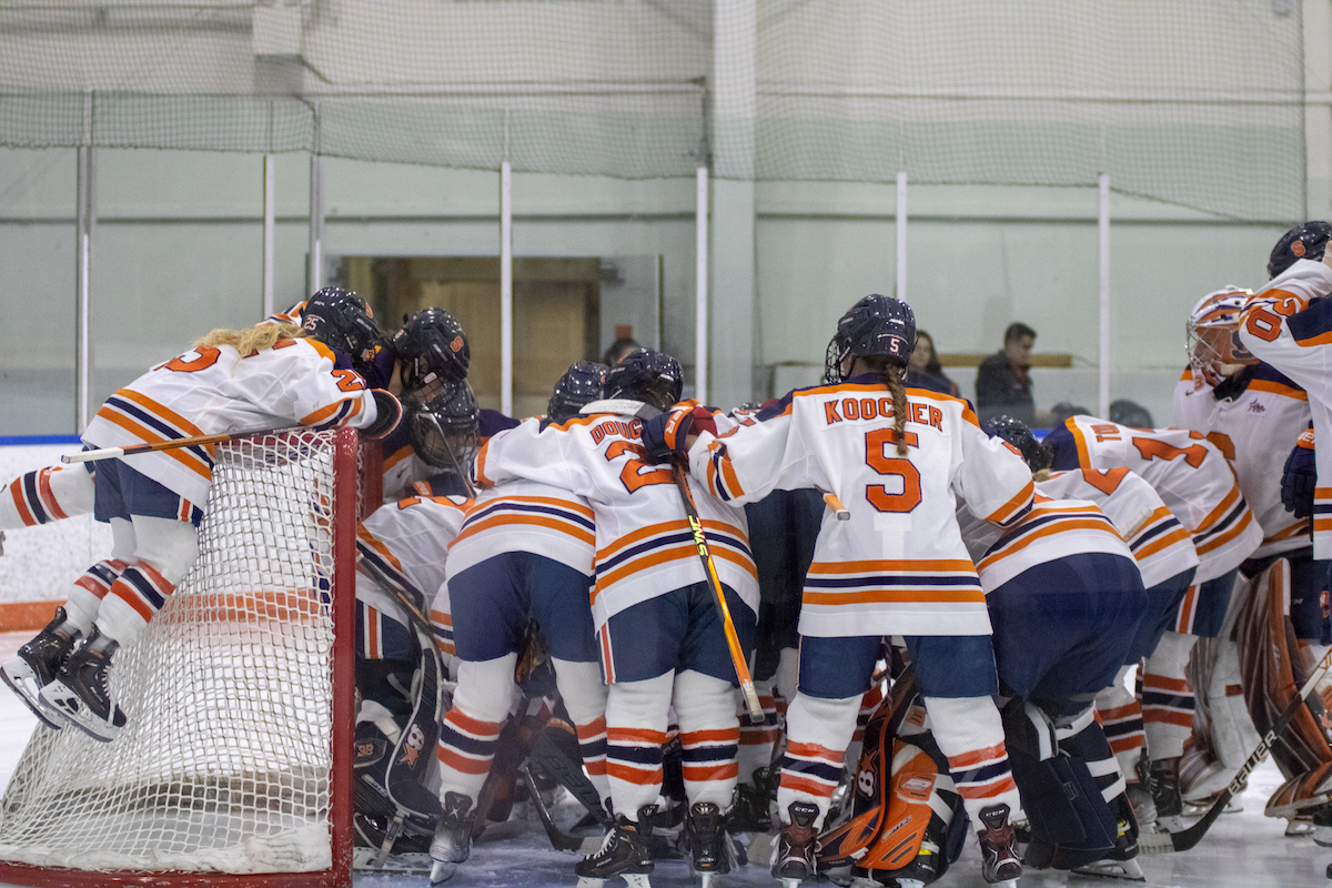 Syracuse beats Post 3-2, completes 2-game sweep - Vimarsana News