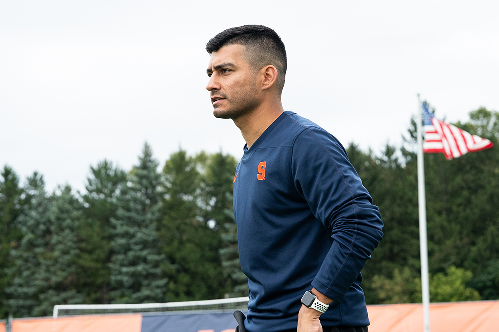 Alex Zaroyan is using his analytics expertise to transform SU's coaching staff - Vimarsana News