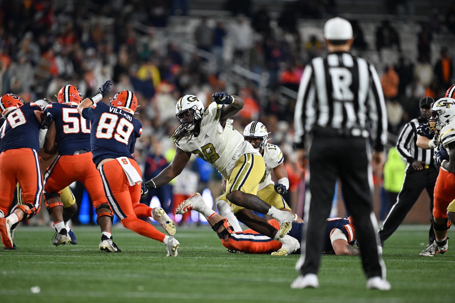 Observations from SU's loss to Georgia Tech: Limited Shrader, Gill Jr.'s costly fumble - Vimarsana News
