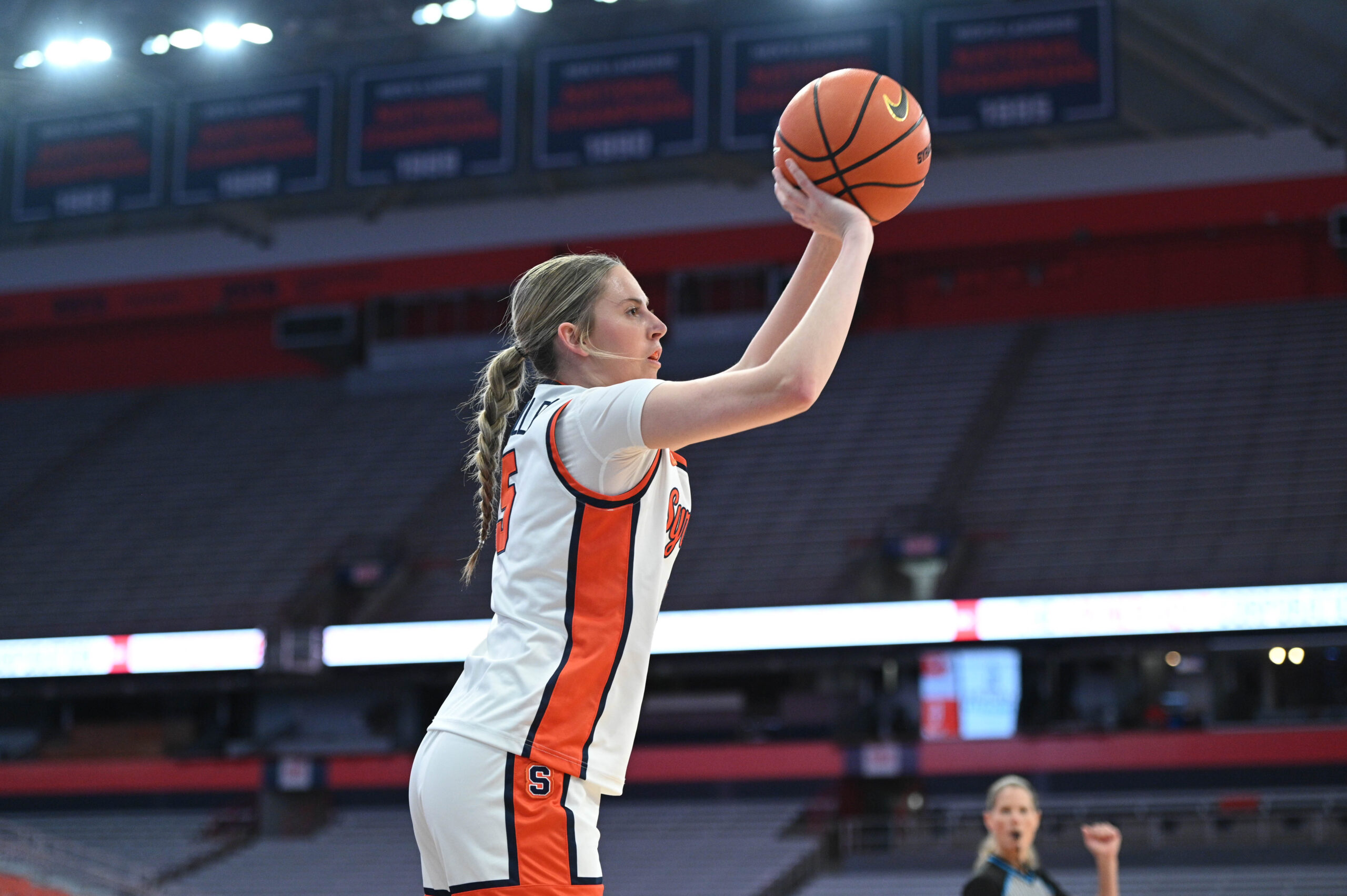 SU's explosive 3rd quarter spoils Ohio's Bailey Tabeling's career-day in 82-62 victory - Vimarsana News