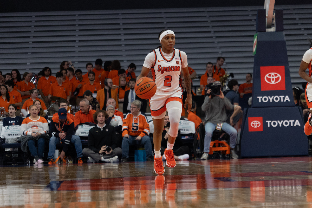 Syracuse wins 5th straight, defeats Pittsburgh 72-59 - Vimarsana News