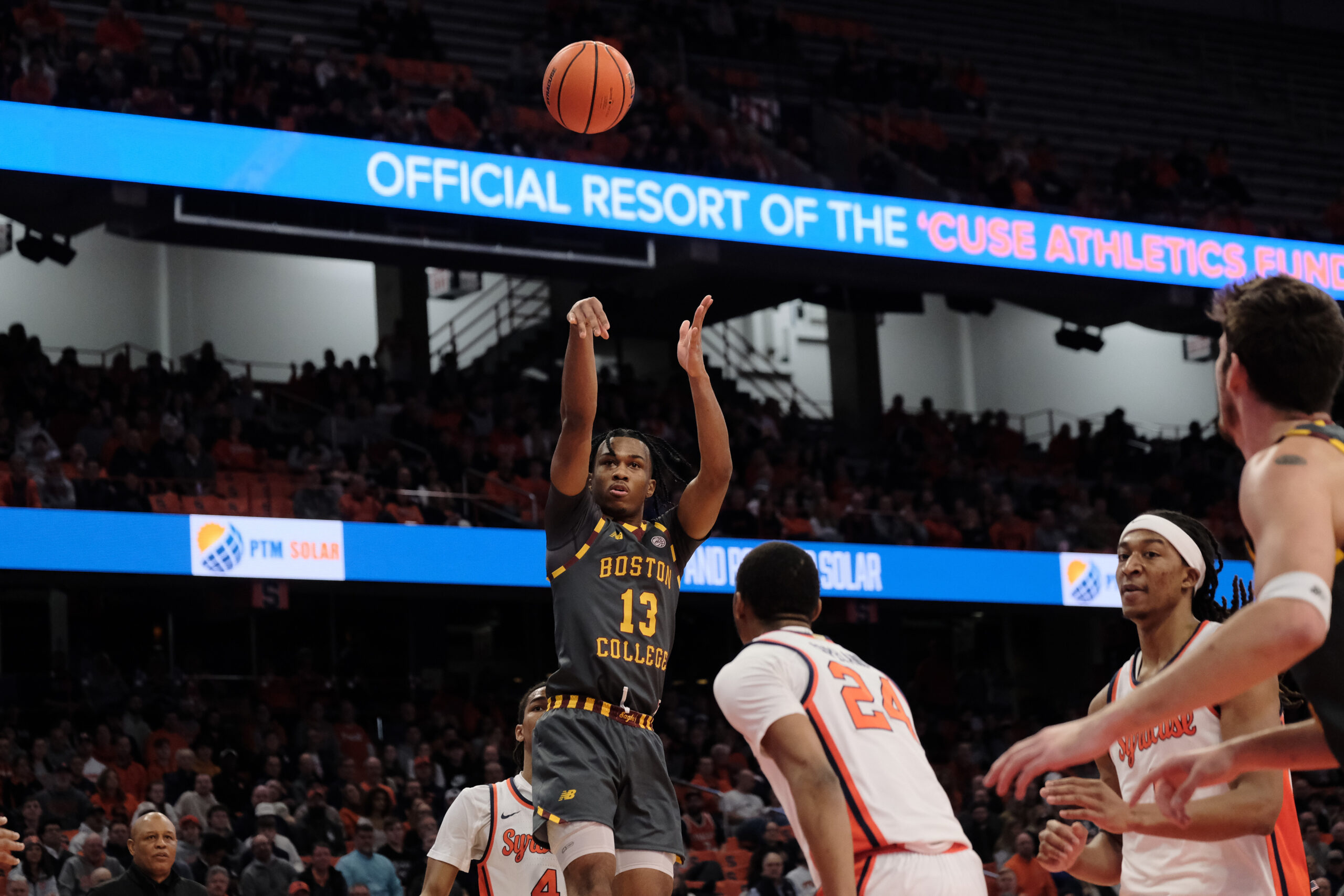 Syracuse's inconsistent 3-point defense has lead to middling ACC slate - Vimarsana News