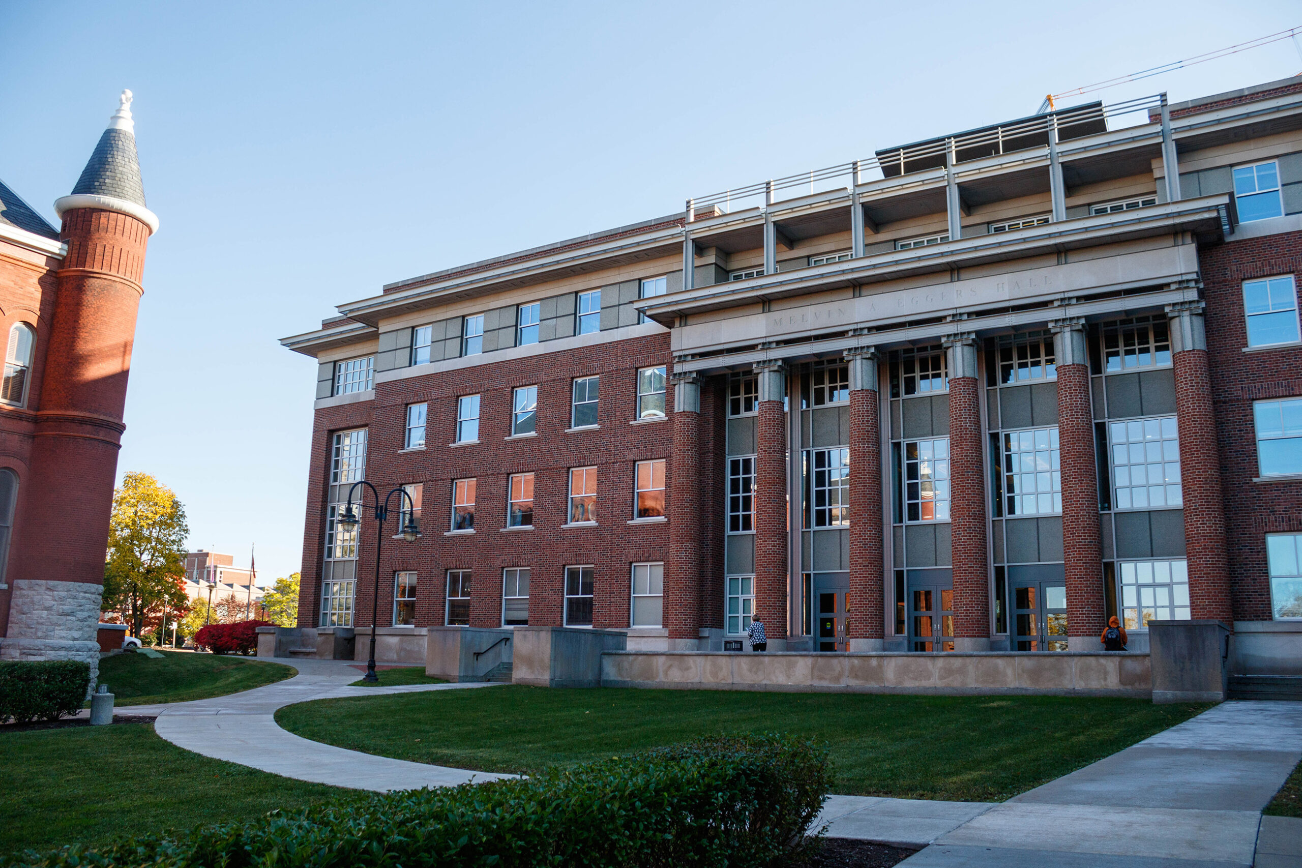 Maxwell School of Citizenship and Public Affairs named top school for public affairs by U.S. News and World Report - Vimarsana News