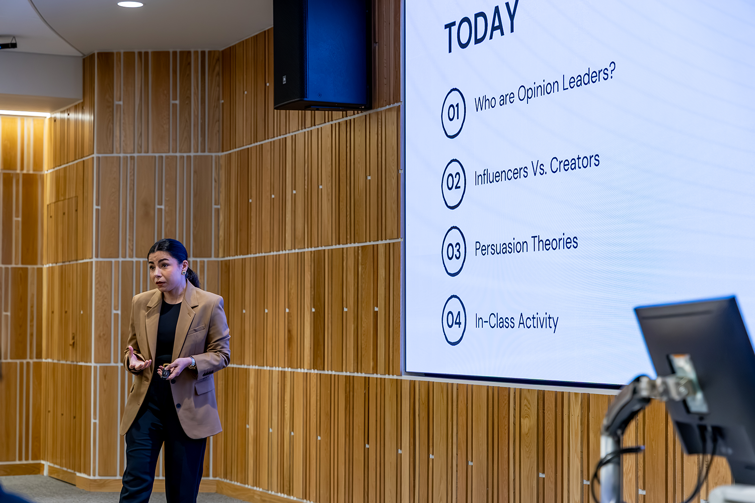 Creator Economy class talks social media business amid expansion